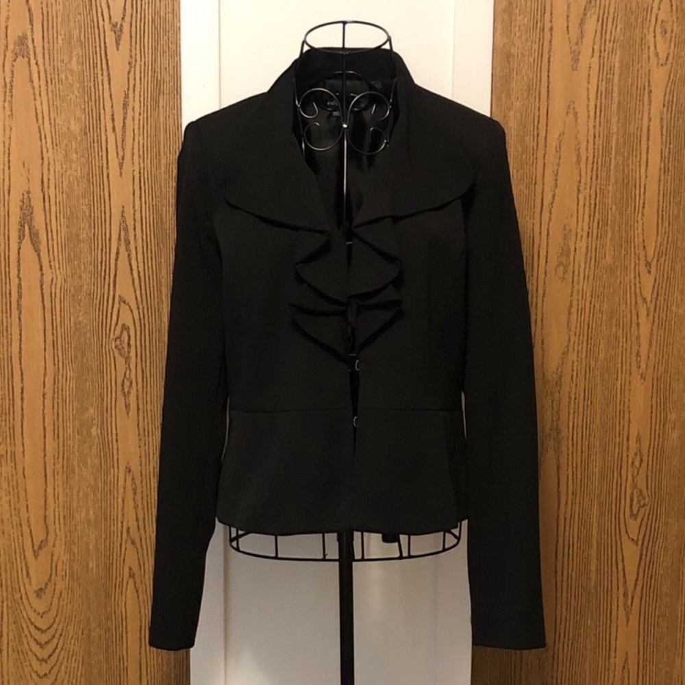 Rafaella ruffle front blazer in black